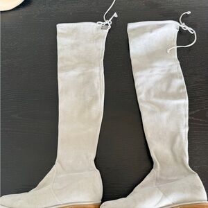 Stuart Weitzman 5050 Boots in Light Grey Size 6